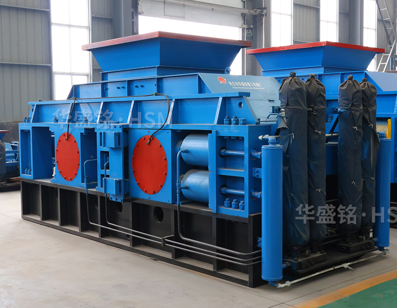 什么設(shè)備可破碎可制砂？新型對(duì)輥制砂機(jī)多少錢(qián)一臺(tái)？